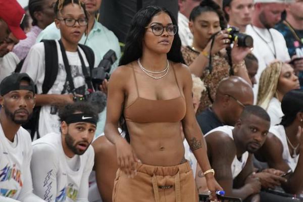 國際籃聯幫凶？賽後官方發文氣炸中國球迷：中國隊（duì）從日本偷走勝利