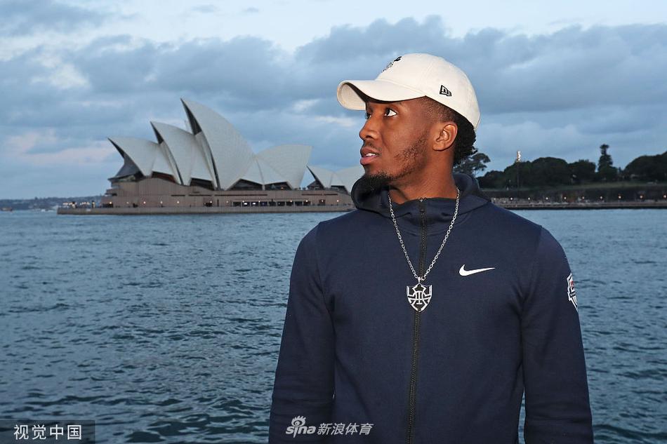 兩會還沒結束，央媒對霍啟剛稱呼變了，四字之差釋放兩大（dà）強烈信號