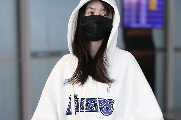 人可以蠢到什麽程度？達爾文（wén）看了（le）想（xiǎng）報警：這是進化論的漏網之魚！