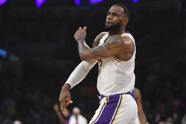 12月02日 NBA常規賽 快船vs熱火 全（quán）場（chǎng）錄像回放
