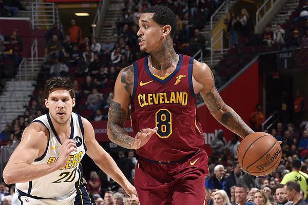 03月11日 NBA常規賽 獨行（háng）俠vs老鷹 全（quán）場錄像回（huí）放