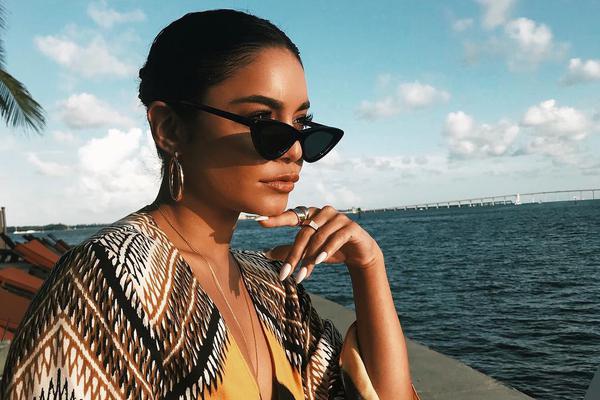 艾頓言論嘲諷引卡佩拉不（bú）滿！吧友們 艾頓VS卡佩拉你會（huì）選誰？