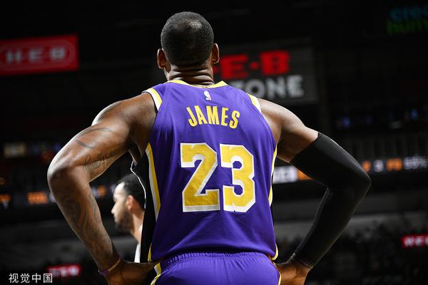 人可（kě）以蠢到什麽程度？達爾文看了想報警：這（zhè）是進化論的漏（lòu）網之魚！