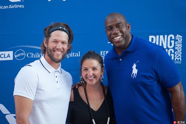 評論員：姆（mǔ）巴佩和維尼修斯在場上就像水和油一樣，無法很好地融合