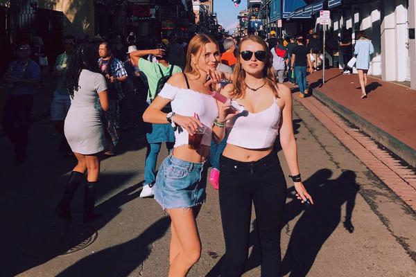 [流言板]太子效應！昨日布朗尼砍下28分登上G聯賽官網頭版頭條