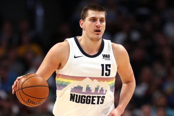 重慶球迷組織聯合聲（shēng）明：對李鎮全停賽2場抗議，要求對劉浩帆核查