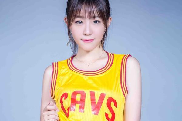 03月11日（rì） 歐冠1/8決賽 紐卡斯爾聯vs巴塞羅那 全場錄像回放