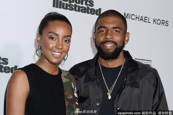 不是（shì）黃曉明！也不是馬雲！如今替趙薇收拾爛攤子的，是這個男人