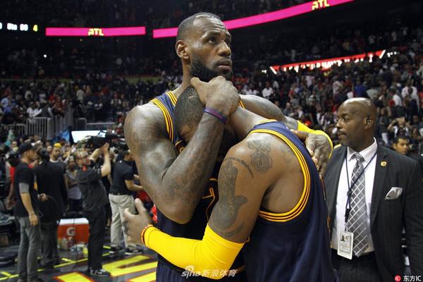 師（shī）大才女遠嫁尼泊爾（ěr），新婚被（bèi）逼喝洗腳水、被潑牛尿，現狀讓人唏噓