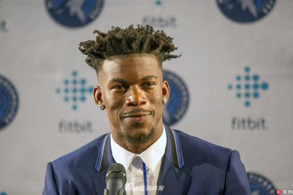 中國球迷炮轟FIBA，遼（liáo）寧男籃新外援到位，青島男籃（lán）簽2米16大外援