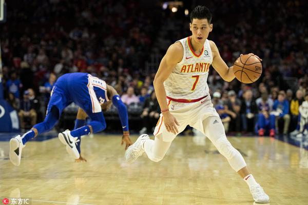 穿針引線！東契奇送妙傳 肯納（nà）德空位三分一箭穿心