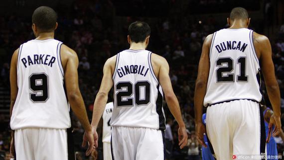 兩會還沒結束，央（yāng）媒（méi）對霍啟剛稱呼變了，四字之差釋放兩大強烈（liè）信號