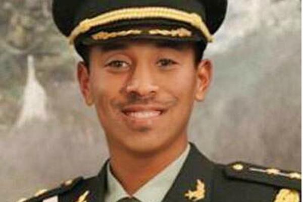 人魚線+八塊腹肌！鄒雨宸分享健身視頻 不拿（ná）咱當外人（rén）