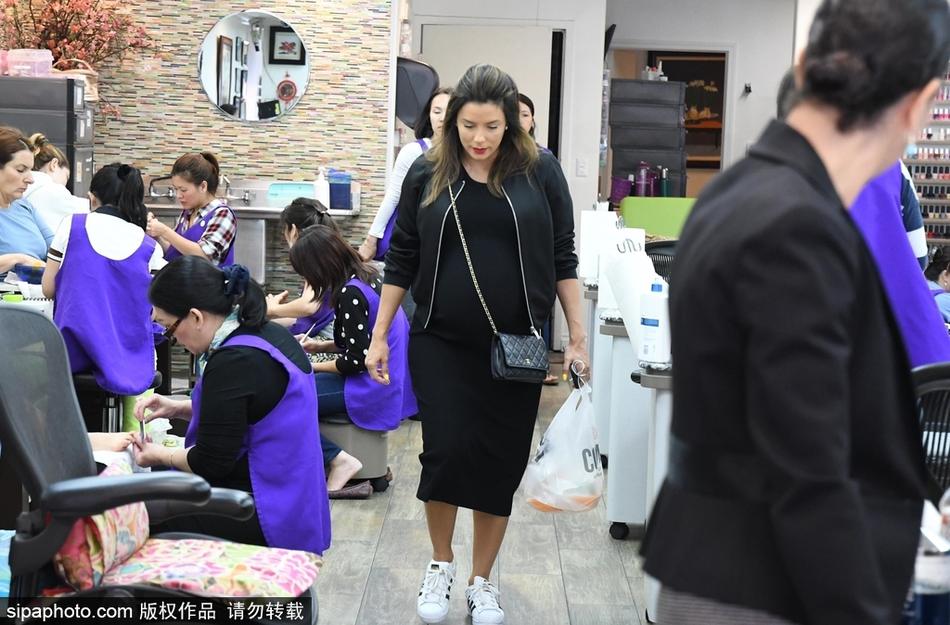 “寬帶維修人員發短信送300元話費，隻求我在回訪中別說真話”