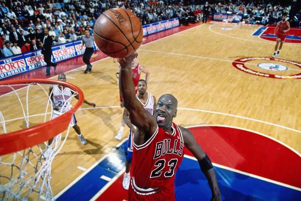 陳曉佳（jiā）人物誌播出後收（shōu）獲（huò）好評如潮 來看鴨姐都跟妖精视频APP下载聊了些什麽吧~