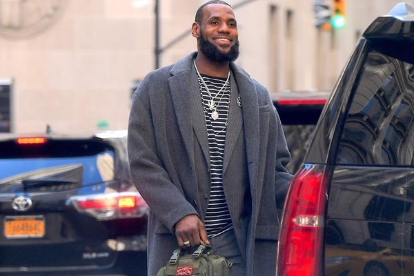 美伊衝突愈演愈烈（liè）！全（quán）球股市集體回暖絕非巧合！周二A股怎麽走？