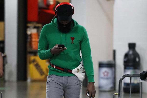 邱彪透露新小外援（yuán）進展（zhǎn）情（qíng）況：有重點人（rén）選跟進 希望盡快敲定