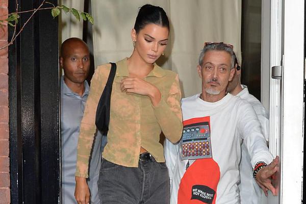 電影《真人快打2》官宣定檔5月8日