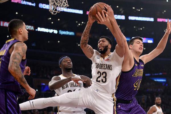 穩健機器（qì）人！倫納德連續37場比賽砍下20+ 隊史自麥卡（kǎ）杜之後首人