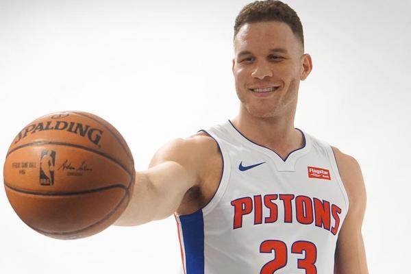 [流言板]廣東宏遠新外援？身高2米18的NBA落選秀，單場21分23籃板