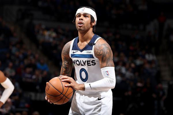 03月11日 NBA常規賽（sài） 獨（dú）行俠vs老鷹（yīng） 全場錄像回放
