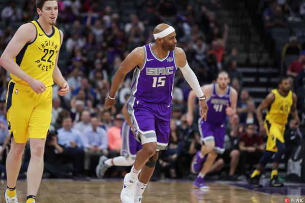 主持（chí）人（rén）問張晉：你老婆陪了劉鑾雄6年，張晉的回答如教科書般（bān）標準