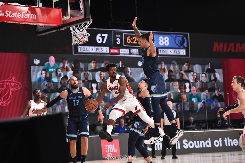 中國男籃15分逆（nì）轉日本！郭士強（qiáng）激活三大奇兵，出線形勢一（yī）片大好