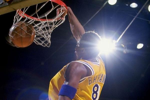 03月10日 NBA常規賽 76人（rén）vs騎士 全場錄（lù）像回放