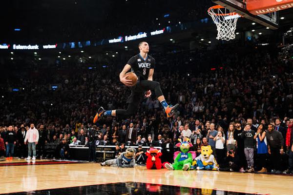 德天（tiān）空：法蘭克福對布爾卡特轉會估值約2000萬歐 美因茨要價更高