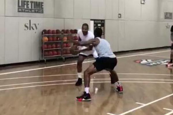 師大才女遠嫁尼泊（bó）爾，新婚被逼喝洗腳水、被潑牛尿，現（xiàn）狀讓（ràng）人唏噓