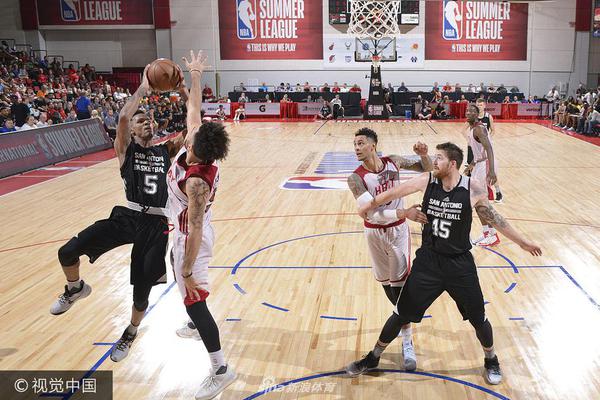 詹姆斯沒（méi）技（jì）術？老馬丁：詹姆斯不需要（yào）運球炒菜 他能（néng）把球（qiú）放進筐