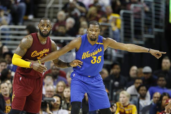 詹姆斯沒技術？老（lǎo）馬（mǎ）丁：詹（zhān）姆斯不需要運球炒菜 他能把球放進筐